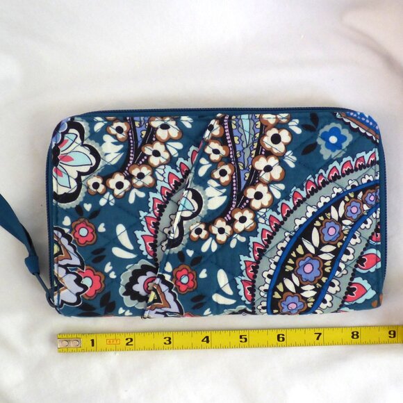 Vera Bradley Family Travel Wallet Haymarket Paisley Jewel NWOT - Picture 5 of 6
